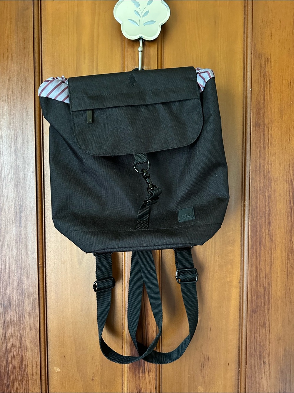 Lefrik Mini “Kaut” backpack in black